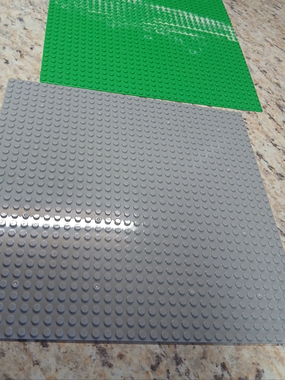 Legos Assorted Mix Over 2.5# & 2 Baseplates - Picture 6 of 16